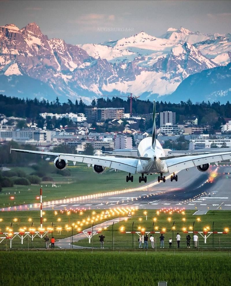 UPS Orders Eight Boeing 767 Freighters